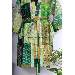Kimono en soie pure vintage Kantha pour femmes, veste bohème taille unique ajustable mi-longue, kimonos en soie Kantha pour femmes - Product Image 3