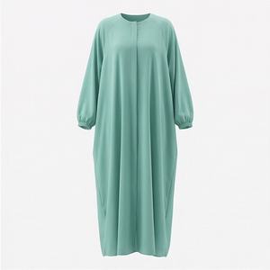 Vestido Musulmán Elegante y Modesto al por Mayor para Eid y Ramadán, Abaya de una Pieza para Mujer, Cuello en V, Poliéster Ligero, Personalizable - Product Image 1