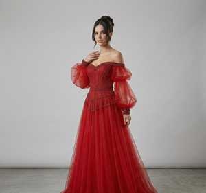 Robe de soirée sirène rouge en satin, épaules dénudées, longueur ras du sol, pour femme, de créateur, élégante, perlée, pour bal, fête, bal de promo, princesse, mariage - Product Image 1