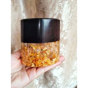 Handmade Luxury Resin <b>Vase</b> for Decorative Purposes - Product Image 4
