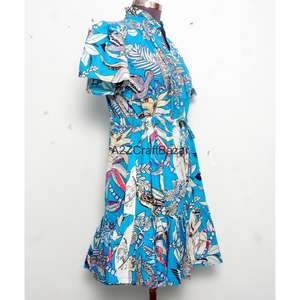 Nuevo Vestido Mini de Oficina para Mujer, Estilo Boho Moderno con Estampado Floral, 100% Algodón Tejido, Cuello en V, Manga Corta, con Botones, para Verano - Product Image 5