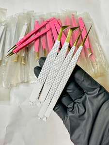 Pince à cils rose et blanche en acier inoxydable, avec grip diamanté, pointe lisse, anti-magnétique, anti-statique, outils de précision individuels - Product Image 5