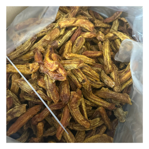 Banane séchée naturellement sucrée et moelleuse du Vietnam, d'apparence premium, au goût tropical délicieux et à la texture moelleuse et fondante. - Product Image 1