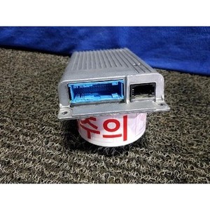 ECU และโมดูลคอมพิวเตอร์มือสองสำหรับรถยนต์ซีรีส์ 5 รุ่น 84109229740 - Product Image 3