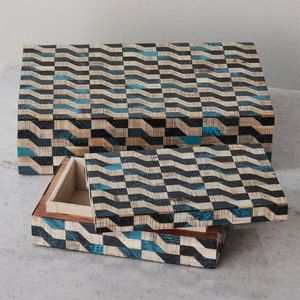 Elegant Unique Hand Curved Resin Inlay Jewelry <b>Box</b> Horn Inlay Jewelry <b>Keepsake</b> <b>Box</b> Gift Product Manufactured by Craftera Exports - Product Image 1