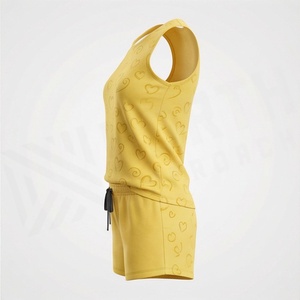 Conjunto de Top Corto sin Mangas y Pantalones Cortos con Estampado de Corazones Amarillos para Mujer, Ropa Casual de Primavera/Verano, Corte Regular, Tejido de Algodón y Spandex, 2 Piezas - Product Image 3