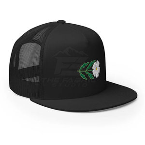 Gorra Trucker de Malla Bordada Personalizada de Alta Calidad con Tela Premium Unisex para Aventuras Casuales y Comodidad Durante Todo el Día - Product Image 3