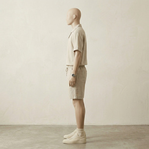 Ensemble décontracté homme hiver beige en coton 100% respirant avec chemise à manches courtes unie et short imprimé par transfert thermique tricoté de haute qualité - Product Image 3
