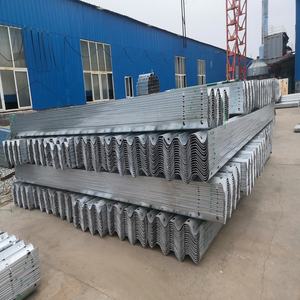 Fornitore Certificato di Barriere Stradali, Attrezzature per la Sicurezza Stradale, Sistemi di Guardrail in Metallo per Ponti - Product Image 3