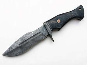 Cuchillo de Camping Hecho a Mano con Acero de Damasco, Mango de Madera Oscura y Bolster de Damasco, Hoja Fija - Product Image 1