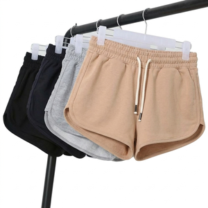 Shorts de course pour femmes personnalisés, légers et à séchage rapide, shorts de plage d'été, shorts de sport de plein air - Product Image 1