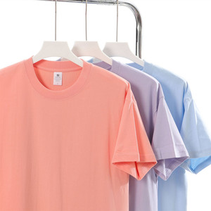 เสื้อยืดคอกลมแขนสั้นทรงโอเวอร์ไซส์ผ้าโพลีเอสเตอร์/คอตตอน 240 กรัม แห้งเร็ว แฟชั่นลำลอง ใส่ได้ทั้งชายหญิง ทรงหลวม - Product Image 4