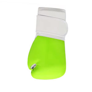 Nuevos Guantes de Boxeo al por Mayor con Diseño Personalizado de Alta Calidad, Absorbentes de Humedad, Ajuste Universal, Guantes de Boxeo con Logotipo Personalizado - Product Image 5