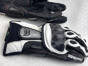 Guantes de Motociclismo Berik 2.0 Full Race Gauntlet Blancos, Guantes de Carreras Deportivos de Cuero Perforado con Armadura, Guantes Profesionales para Motociclistas - Product Image 5