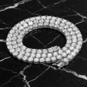 Collar de tenis de moissanita chapado en oro de 24 quilates de lujo unisex, con corte brillante y engaste de garra, cadena de eslabones para uso diario y compromiso. - Product Image 6