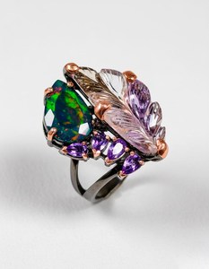 Anillo de Hoja de Ópalo Ametrino Bicolor Diseñado para una Elegancia Artística, una Armonía de Colores Naturales y un Atractivo de Joyería Atemporal - Product Image 1