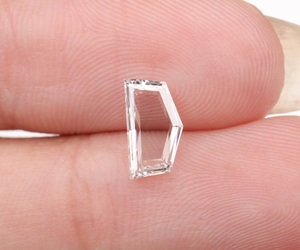 เพชรแคดิลแลคคัท 9.0 x 5.0 มม. เพชรเลี้ยงในห้องปฏิบัติการ รูปทรงพิเศษ ขัดเงาด้วยมือ ได้รับการรับรองจาก IGI สำหรับทำเครื่องประดับ แหวน - Product Image 6