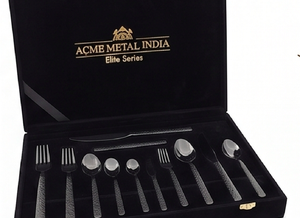 <b>Black</b> Mirror Finished <b>Cutlery</b> <b>Set</b> StainlessSteel Elegant Flatware For Home Kitchen Restaurant Dining Table And Modern Use - Product Image 4
