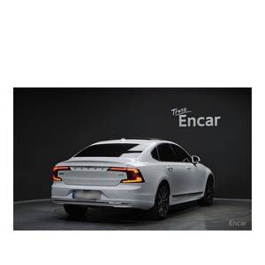 Volvo S90 B5 Ultimate 2023 con Asientos de Cuero Brillante, Caja de Cambios Automática, 17,641 km, Cámara Trasera, Volante a la Izquierda - Product Image 2