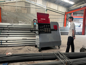 Dobladora de Varillas de Acero Inoxidable CNC Servo Automática Industrial de Alta Eficiencia CH-10 Fabricada en Vietnam para Procesamiento de Acero de 6mm-10mm - Product Image 4