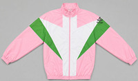 Veste Bomber Vintage HMR Alpha Kapa Sorority en Satin Matelassé avec Écussons Brodés et Poignets Côtelés Style Sororité