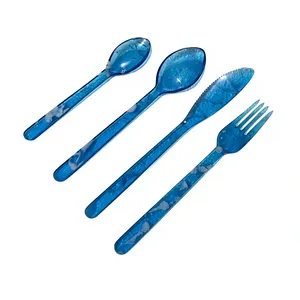 Ensemble de couverts en résine blanche personnalisée avec motif tourbillonnant, couverts en résine personnalisables, décoration de table de mariage de qualité supérieure, couverts de dîner - Product Image 1