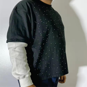 Camisetas de Hombre de la Mejor Calidad con Pedrería, 100% Algodón, MOQ Bajo, Mejor Precio, Decoraciones Premium con Pedrería para Hombre - Product Image 3