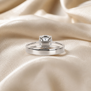 Anillo de Doble Banda con Diamantes Cultivados en Laboratorio |   Anillo Solitario de Oro Blanco de 18K, Elegante Joya de Compromiso o Aniversario con Diamante VVS - Product Image 4