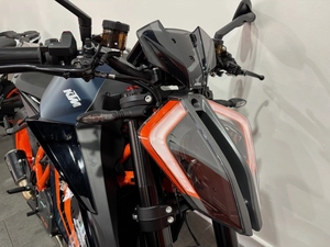 โปรโมชั่นสุดร้อนแรง 2023 KTN 1290 SuperDuke R สภาพสมบูรณ์แบบ ชุดอุปกรณ์ครบครัน พร้อมท่อไอเสีย LeoVince Slip On ประสิทธิภาพสูง - Product Image 4