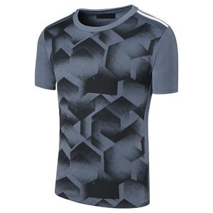 Camiseta Deportiva Personalizada al por Mayor para Hombre, Modelo 2026, de Poliéster, Manga Corta, Cuello Redondo, Color Sólido, con Estampado por Sublimación - Product Image 6