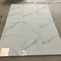 Carreaux de sol en porcelaine émaillée polie 600x600mm, carreaux modernes adhésifs de luxe pour intérieurs