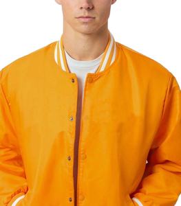 เสื้อแจ็คเก็ตวาร์ซิตี้สีส้มสำหรับผู้ชาย ทรงปกติ สีพื้น ติดกระดุมด้านหน้า ปกเสื้อพับลง สไตล์ลำลอง ใส่ได้ในฤดูใบไม้ร่วง - Product Image 3