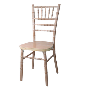 Chaise Chiavari en bois style bambou avec cadre à profil tourné (fini chaux blanche) et coussin de siège rembourré en tissu ivoire - Product Image 2