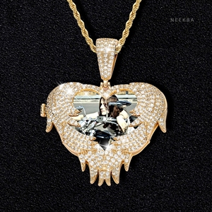 Pendentif Cœur Glacé avec Photo, Moissanite, Personnalisé, Portrait sur Mesure, en Argent 925 - Product Image 5