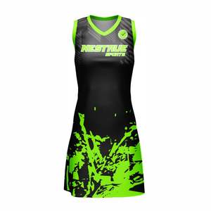 Robe de football personnalisée pour femme, imprimée par sublimation, respirante, à manches courtes, uniforme sportif pour l'entraînement et les matchs - Product Image 2