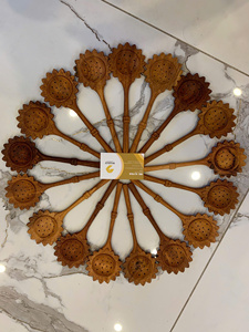 Wooden Spoon Round Shape Leaf Design <b>Cheap</b> Handmade Vietnam Direct Factory Wholesale Custom Label Wooden Spoon Craft - Product Image 2
