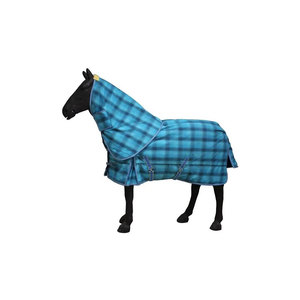 Couverture de cheval en nylon orange avec garniture et sangles réglables pour une protection par tous les temps - Product Image 3