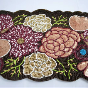 ผ้าปูโต๊ะสีดำ, ผ้าปูโต๊ะลายดอกไม้สีดำ, ผ้าปูโต๊ะปักมือ, ของตกแต่งโต๊ะอาหารสีดำ - Product Image 1