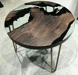 Table basse moderne en bois de noyer massif avec bord naturel, époxy, durable, pliable, éco-responsable, avec structure en fer, facile à assembler, noire - Product Image 2