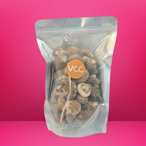 เห็ดชิตาเกะดิบเพาะเลี้ยงแบบฟรีซดรายหั่นเป็นชิ้นทั้งลูก |   รสชาติอูมามิธรรมชาติ อาหารว่างเพื่อสุขภาพสำหรับคนทานมังสวิรัติ พร้อมรับประทาน ผลิตในเวียดนาม รับผลิตแบบ OEM จำนวนมาก - Product Image 1