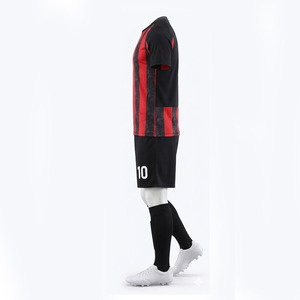 Conjunto de Uniforme de Fútbol Personalizado, Camiseta y Pantalones Cortos de Fútbol Sublimados, Kit de Fútbol para Equipo, Fabricante OEM, Conjunto de Camiseta de Fútbol Personalizada - Product Image 5