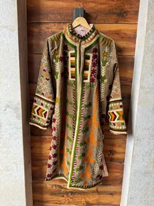 Veste longue en velours gris foncé de qualité supérieure, brodée de fleurs, style bohème, manches longues, col montant, vêtements d'extérieur pour femmes, hiver - Product Image 1