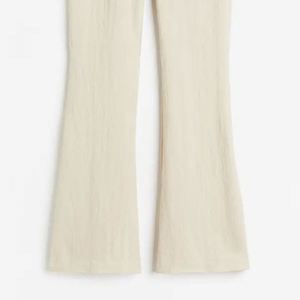 Service OEM ODM acceptable, pantalon évasé uni de couleur unie avec poches arrière et taille haute élastique, nouveau style de pantalon évasé - Product Image 4