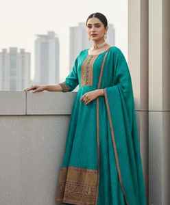 Vestidos Bordados para Mujeres Indias y Pakistaníes, Conjunto de Buena Calidad de 3 Piezas, Vestido para Eventos Nocturnos y Fiestas - Product Image 2