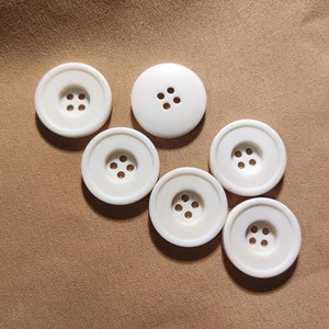 High Quality Custom Round 4-Hole Buffalo Horn Animal Style Durable <b>Handmade</b> Sewing Buttons for <b>Clothes</b> Shirt Suit buffalo bone - Product Image 3