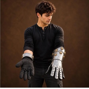 ถุงมือเหล็กยุคกลางแบบข้อต่อได้ ชุดเกราะอัศวิน ถุงมือทำมือสำหรับคอสเพลย์ ชุดเกราะมือ ชุดคอสตูมยุคเรอเนซองส์ - Product Image 2