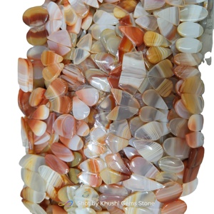 ต่างหูหินออนิกซ์ธรรมชาติรูปทรงผสม ขนาด 10-25 มม. น้ำหนัก 3-5 กรัม ขายส่ง รับรองโดยผู้เชี่ยวชาญภายนอก ยี่ห้อ Khushi Gems - Product Image 1