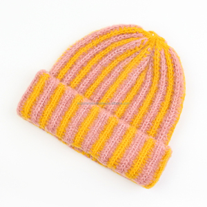 Bonnets personnalisés haut de gamme OEM ODM, fournisseur en gros de bonnets en tricot d'hiver - Product Image 6