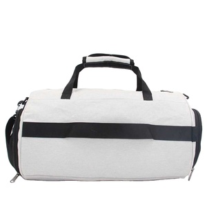 Haute qualité grand Nylon Polyester Gym sac de voyage toile sport polochon avec motif brodé fermeture à glissière mode en gros - Product Image 1
