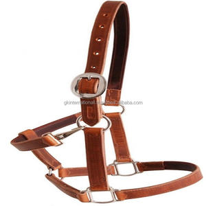 Licou de cheval en cuir marron réglable durable fait à la main personnalisé de haute qualité avec du matériel en laiton à la fabrication en gros - Product Image 3
